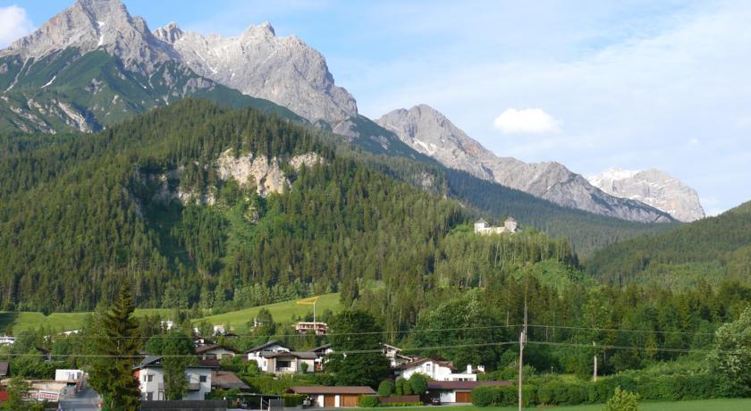 Gasthof Hubertus Saalfelden Bilik gambar